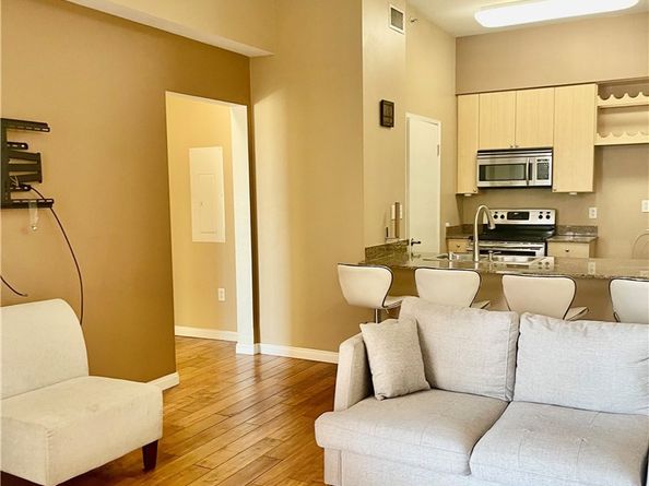 388 E Ocean Boulevard 718, Long Beach CA 90802