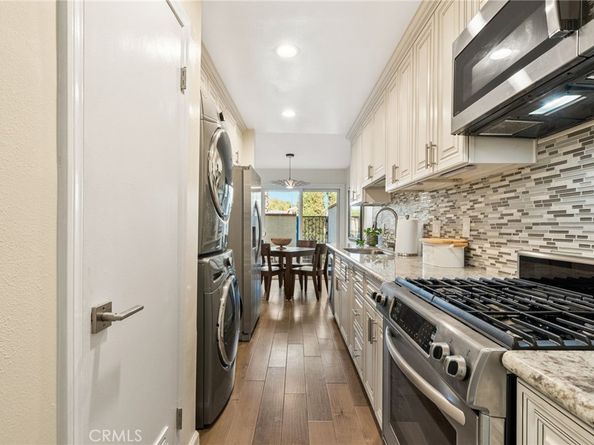 1985 Rolling Vista Drive 54, Lomita CA 90717