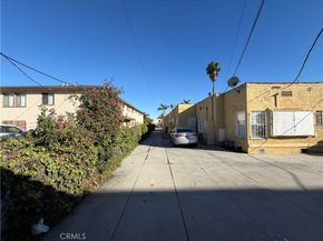 6121 10th, Los Angeles CA 90043
