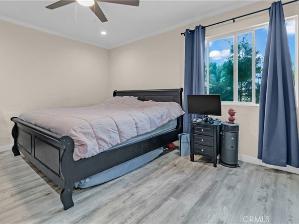 7745 Radford Ave, Los Angeles CA 91605