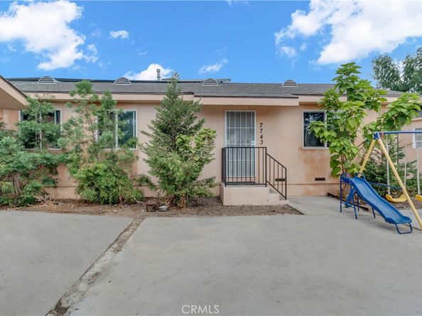 7745 Radford Ave, Los Angeles CA 91605