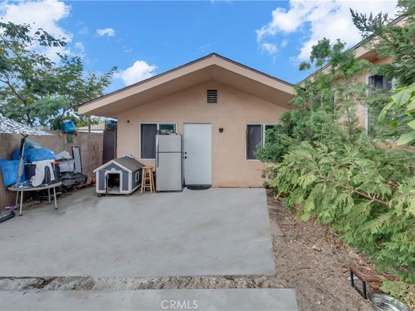 7745 Radford Ave, Los Angeles CA 91605