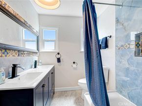 7422 Brighton, Los Angeles CA 90047