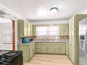 7422 Brighton, Los Angeles CA 90047