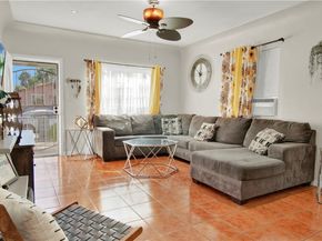 475 E Hullett, Long Beach CA 90805