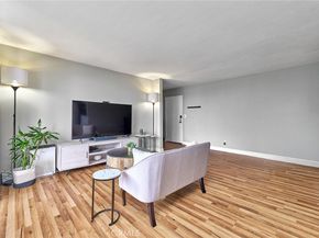 244 S La Fayette Park 301, Los Angeles CA 90057