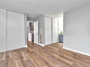 244 S La Fayette Park 301, Los Angeles CA 90057