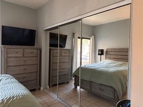 720 W 4th 114, Long Beach CA 90802