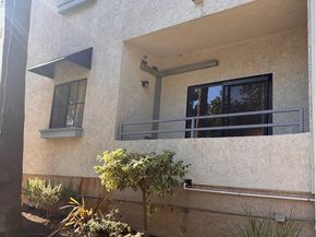 720 W 4th 114, Long Beach CA 90802