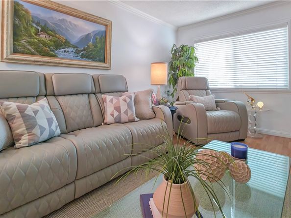 1651 237 Street C, Harbor City CA 90710