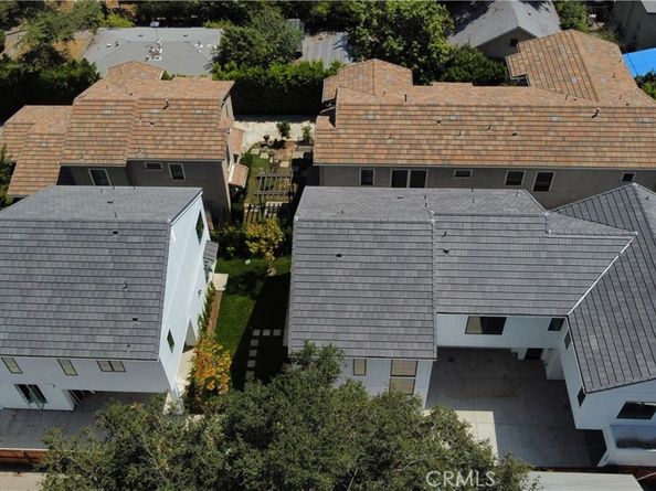 107 N Parkwood Avenue, Pasadena CA 91107