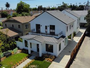 107 N Parkwood Avenue, Pasadena CA 91107