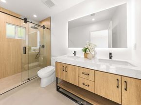 5700 Vista Del Monte, Sherman Oaks CA 91411