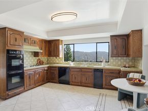 1340 Daily Circle, Glendale CA 91208