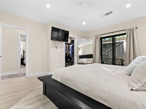 2101 E Glenoaks Boulevard, Glendale CA 91206