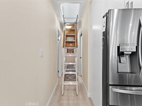 2101 E Glenoaks Boulevard, Glendale CA 91206