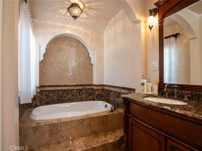 1535 Royal Boulevard, Glendale CA 91207