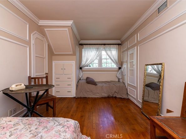 1535 Royal Boulevard, Glendale CA 91207