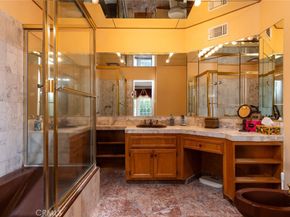 1535 Royal Boulevard, Glendale CA 91207