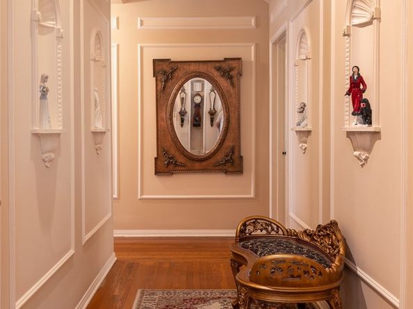 1535 Royal Boulevard, Glendale CA 91207