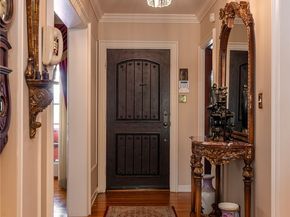 1535 Royal Boulevard, Glendale CA 91207