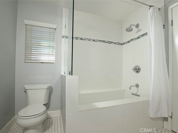 14047 Simshaw Avenue, Sylmar CA 91342