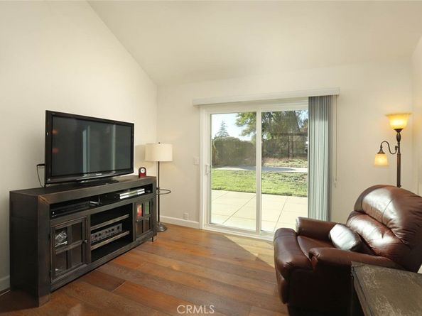 14047 Simshaw Avenue, Sylmar CA 91342