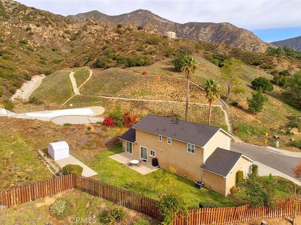 14047 Simshaw Avenue, Sylmar CA 91342