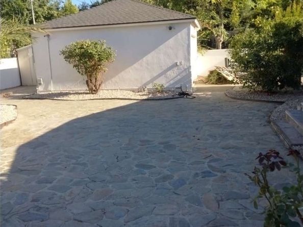 6038 Allott Avenue, Van Nuys CA 91401