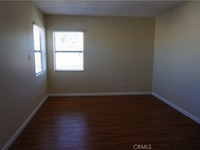 12526 Menlo Ave, Hawthorne CA 90250