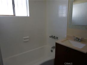 12526 Menlo Ave, Hawthorne CA 90250