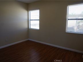 12526 Menlo Ave, Hawthorne CA 90250