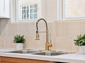 116 E 74th, Los Angeles CA 90003