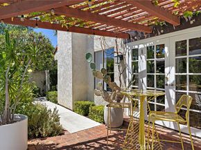 25962 Ernestine Court, Laguna Hills CA 92653