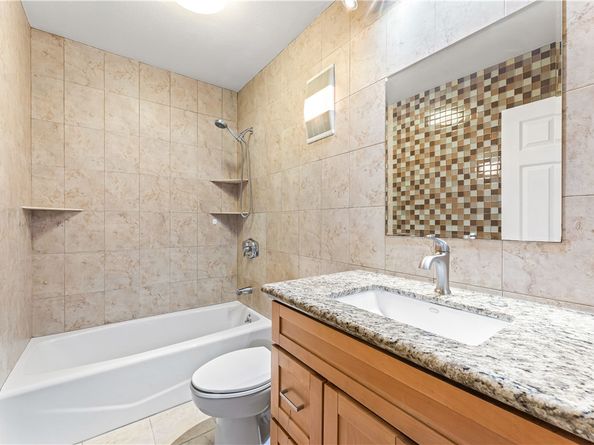 421 S La Fayette Park 701, Los Angeles CA 90057