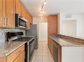 421 S La Fayette Park 701, Los Angeles CA 90057