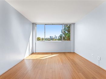 421 S La Fayette Park