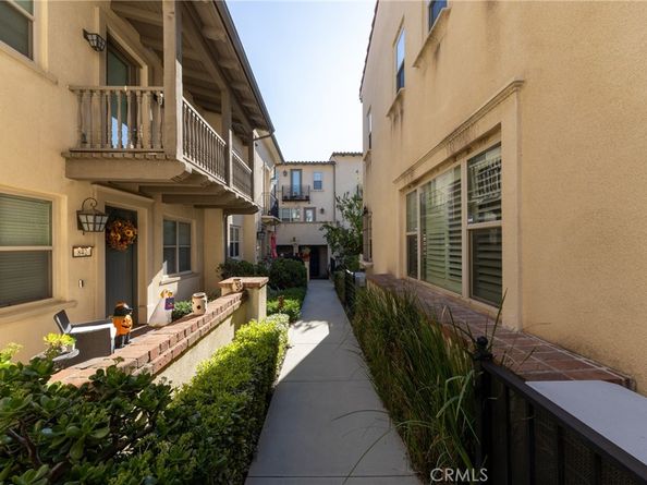 844 Citrus Court 29, Claremont CA 91711