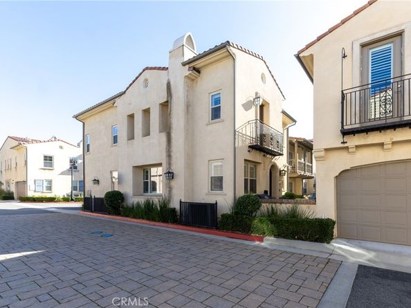 844 Citrus Court 29, Claremont CA 91711