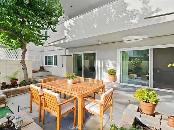 395 S Oakland Avenue 104, Pasadena CA 91101