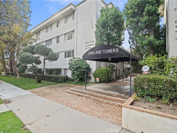 395 S Oakland Avenue 104, Pasadena CA 91101