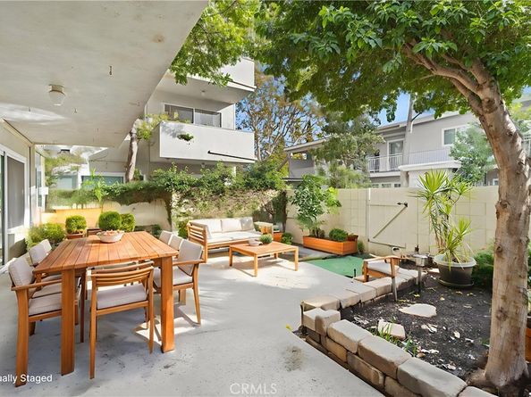 395 S Oakland Avenue 104, Pasadena CA 91101