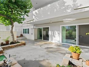 395 S Oakland Avenue 104, Pasadena CA 91101