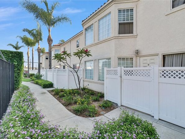 19555 E Cypress Street P, Covina CA 91724