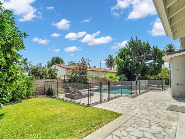 2122 S 3rd Avenue, Arcadia CA 91006