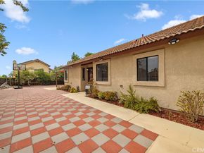 6886 Cabrini Court, Rancho Cucamonga CA 91701