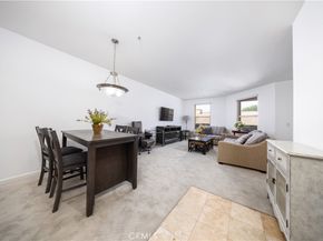 128 N Oak Knoll Avenue 317, Pasadena CA 91101