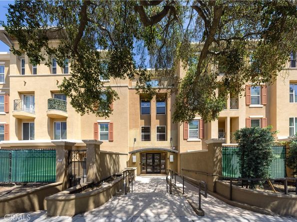 128 N Oak Knoll Avenue 317, Pasadena CA 91101