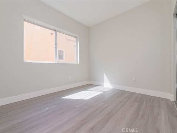 5719 Camellia Avenue 102, North Hollywood CA 91601