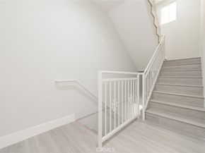 5719 Camellia Avenue 102, North Hollywood CA 91601